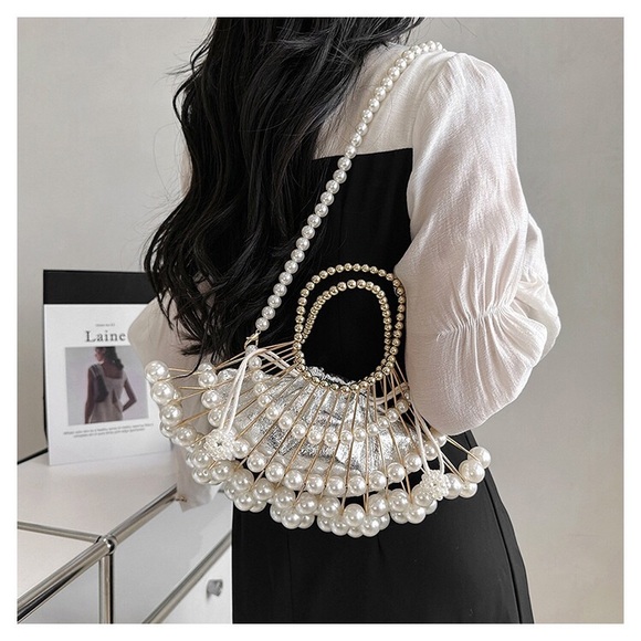 women's pearl chain oblique hollow handbag - Picture 10 of 16